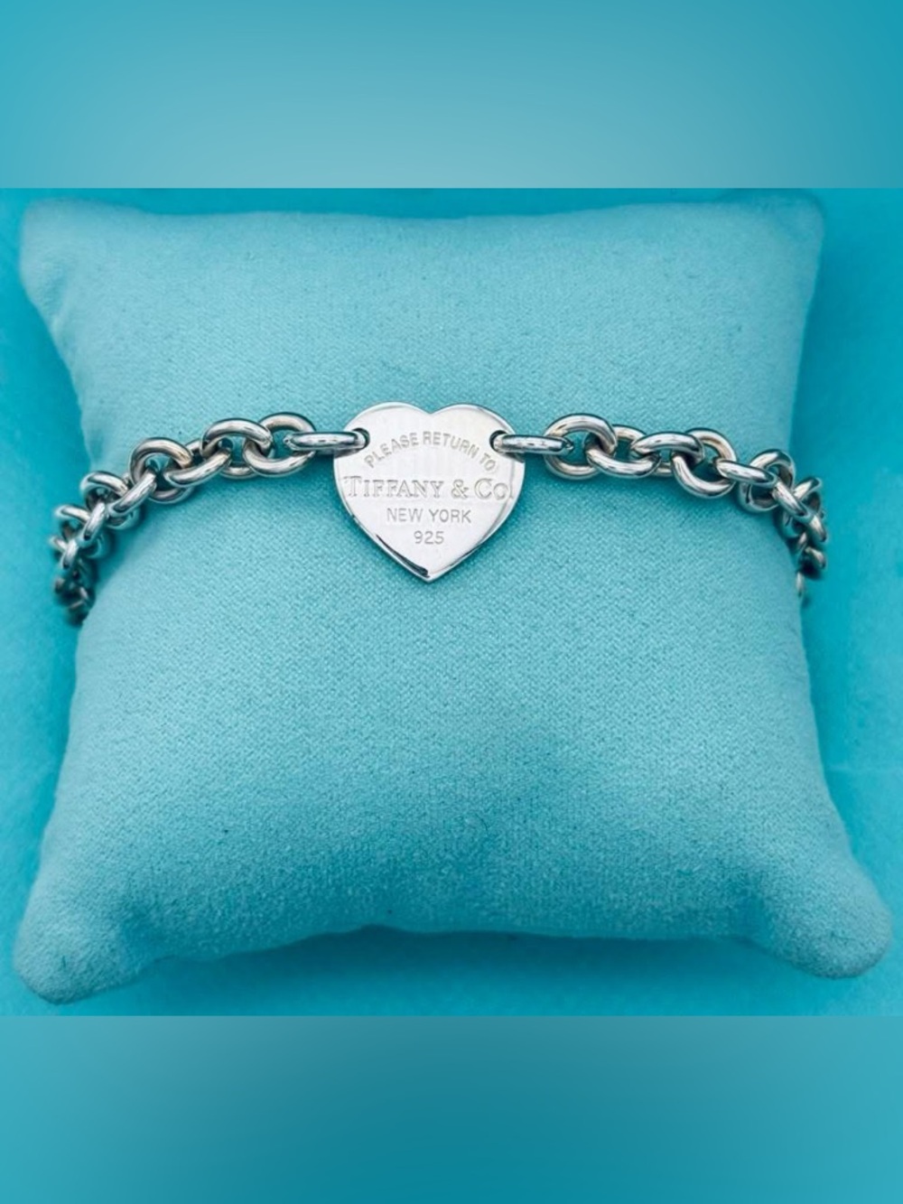 7.5" Please Return To Tiffany & Co Sterling Silver Center Heart Charm Bracelet